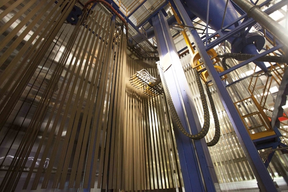 Customized Voltage Vertical Powder Coating Line LNG Heating CE Certification