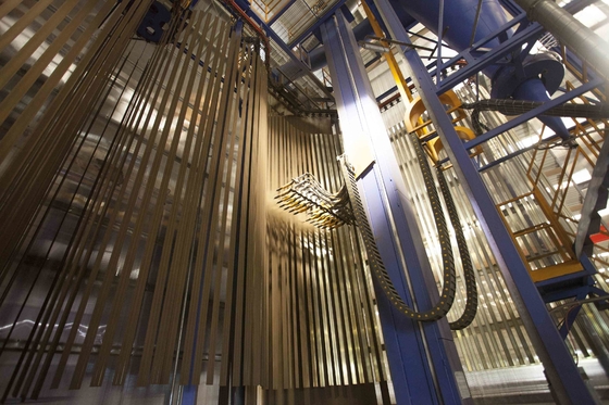 Saudi LPG Heating System Metal Booth Aluminium Profiles Vertical Powder Coating Production Line
