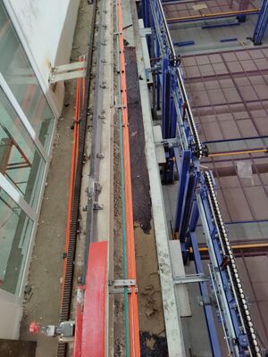 Full-automatic Unloading System Vertical Anodizing Production Line for Aluminum Profiles