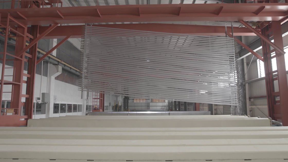 Full Automatic Vertical Powder Coating Production Line Customized Dimension