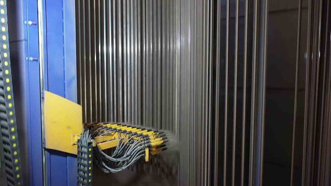 Customized Space Multiple Electrical Cabinet PLC Vertical Powder Coating Production Line Of Aluminium Alloy Profilses