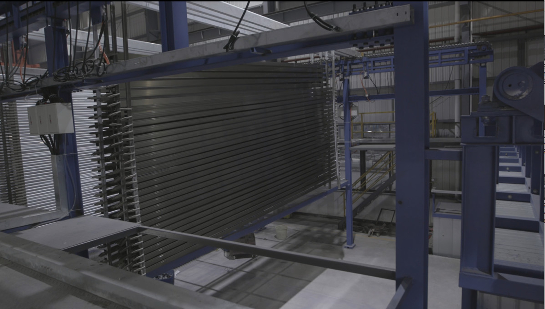 Professional Horizontal Anodizing Production Line For Aluminum Surface Treatment In Global Markets