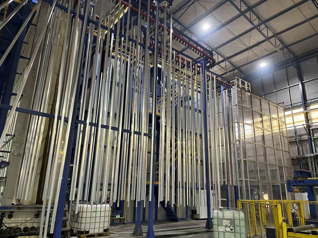 Jordan Customized  Space  Configuration Vertical Powder Coating line of Aluminium Profiles