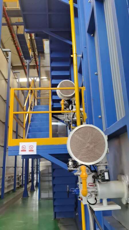 Spraying Booth Recycle System Vertical Powder Coating Line High-performance for Aluminum Profiles